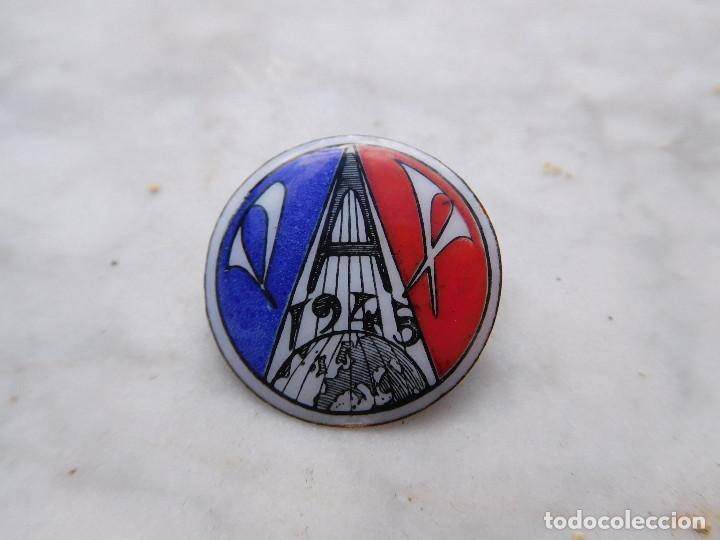 Pins de colecci&oacute;n: Insignia esmaltada VAX 1945 - Foto 1