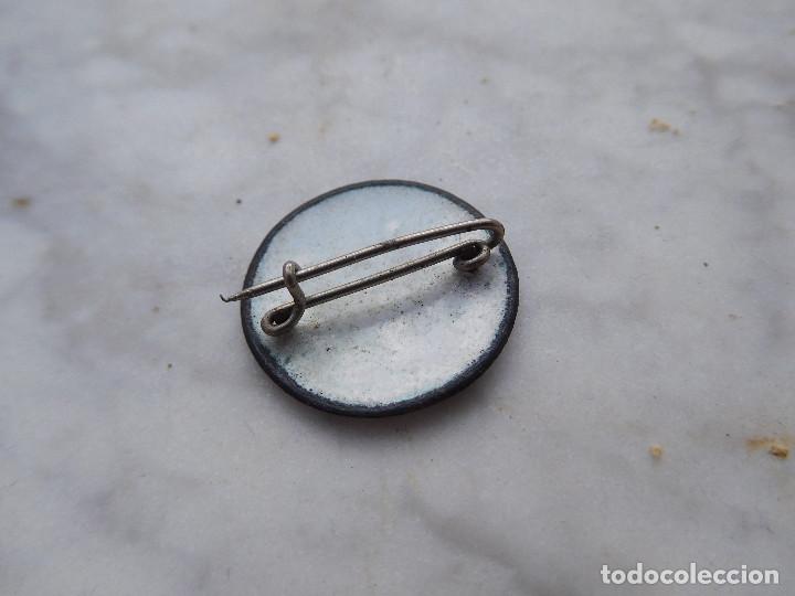 Pins de colecci&oacute;n: Insignia esmaltada VAX 1945 - Foto 2
