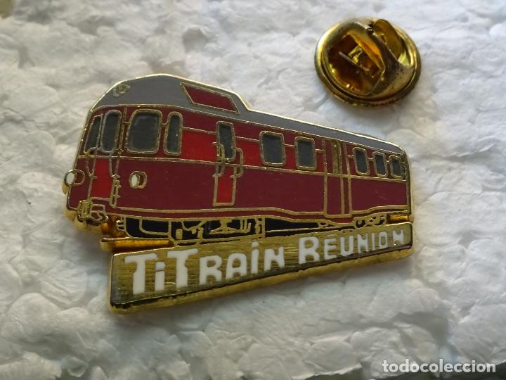Pins de colecci&oacute;n: PIN DE TRENES FERROCARRILES. TREN LOCOMOTORA FRANCIA. TITRAIN REUNION COLONIA &Aacute;FRICA
