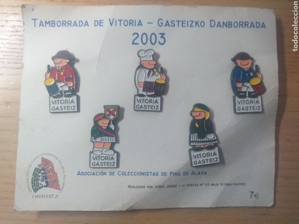 Collection pins: JUEGO DE 5 PINS PIN TAMBORRADA DE VITORIA - GASTEIZKO DANBORRADA A&Ntilde;O 2003
