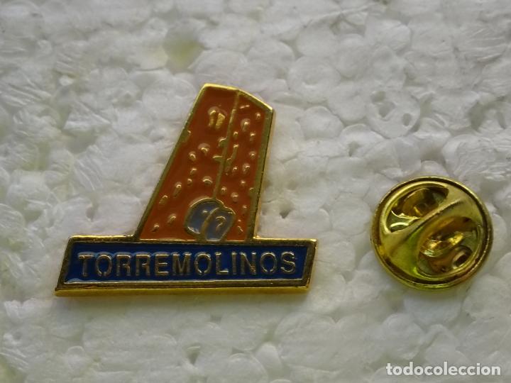 Sammlung von Pins: PIN DE TURISMO. TORREMOLINOS, M&Aacute;LAGA