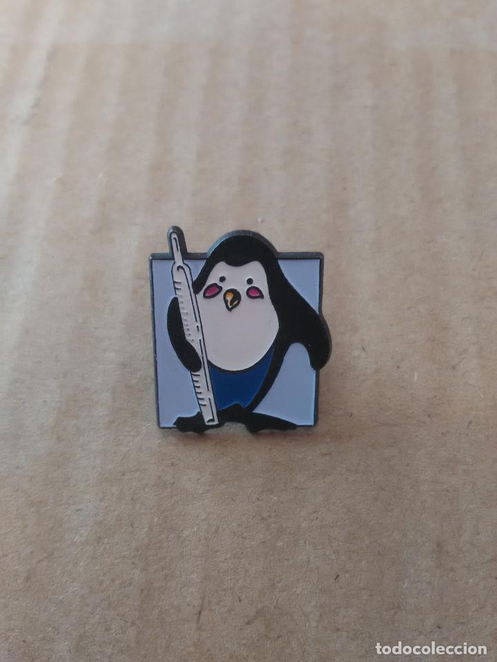 Pins de colecci&oacute;n: PIN ANIMALES: PINGUINO CON TERM&Oacute;METRO