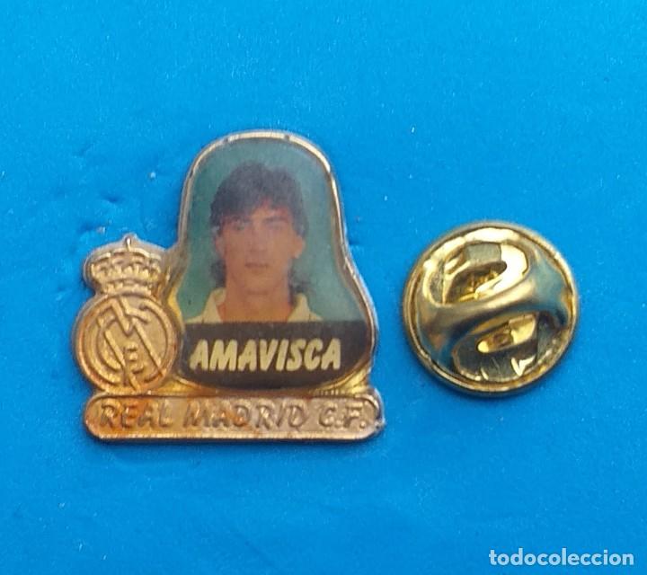 Pins de colecci&oacute;n: PIN FUTBOL - JUGADOR DEL REAL MADRID - AMAVISCA