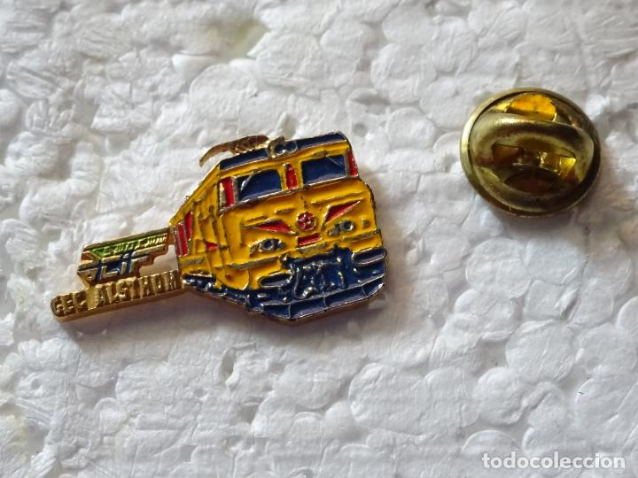 Pins e Spille di collezione: PIN DE TRENES FERROCARRILES. SNCF FRANCIA. LOCOMOTORA ALSTROM