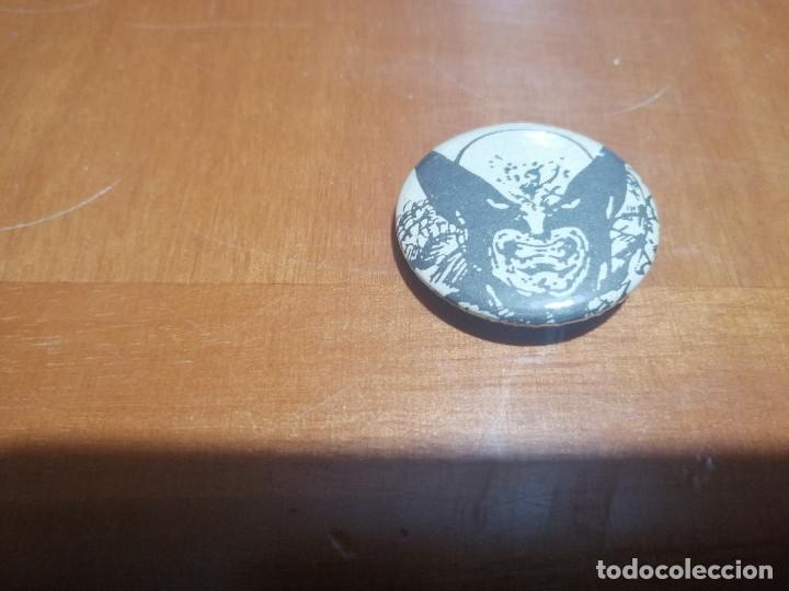 Pins de colecci&oacute;n: LOBEZNO. COMIC. CHAPA DE 31 MM. DE DI&Aacute;METRO. TRASERA DE METAL. SIN USO. BUEN ESTADO. DIFICIL