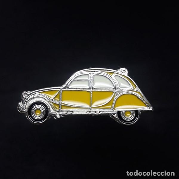 Pins de colecci&oacute;n: pin citroen 2 cv amarillo