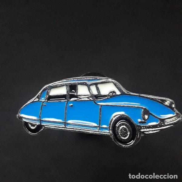 Pins de colecci&oacute;n: pin citroen ds azul