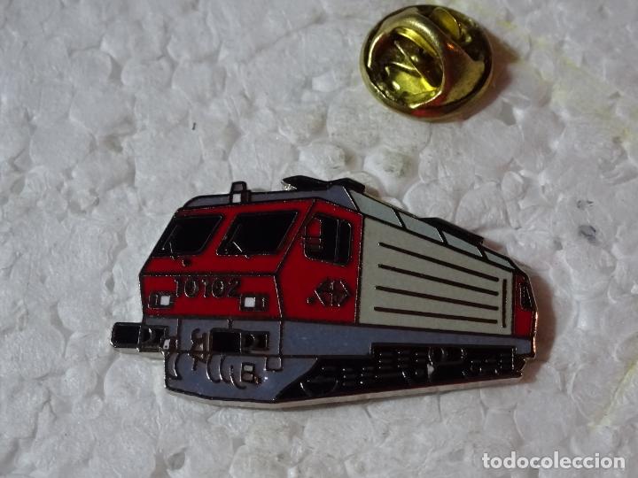 Pins de colecci&oacute;n: PIN DE TRENES FERROCARRILES. SUIZA. FERROCARRILES FEDERALES SUIZOS SBB CFF FFS. LOCOMOTORA 10102