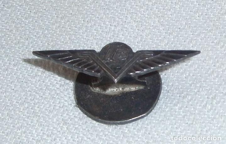 Pins de colecci&oacute;n: pin distintivo de iberia - Foto 1