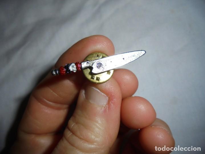 Pins de colecci&oacute;n: PIN CUCHILLO - Foto 2