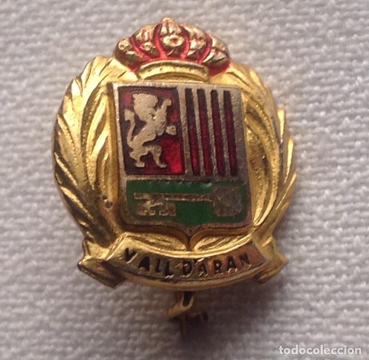 Pins de colecci&oacute;n: INSIGNIA BROCHE ESCUDO VALLE DE ARAN. - Foto 1