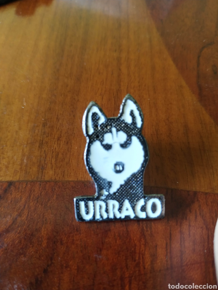 Pins de colecci&oacute;n: Pin perro Hasta Siberiano Urraco