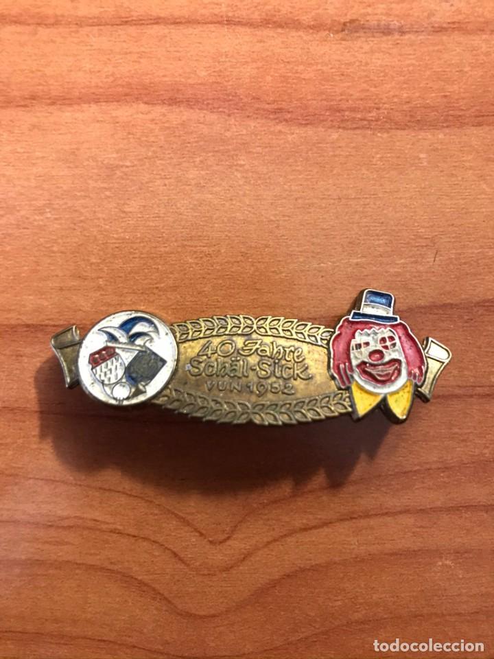 Pins de colecci&oacute;n: ANTIGUO BROCHE - INSIGNIA 40 JAHZE SCH&Auml;L-SICK VUN 1952
