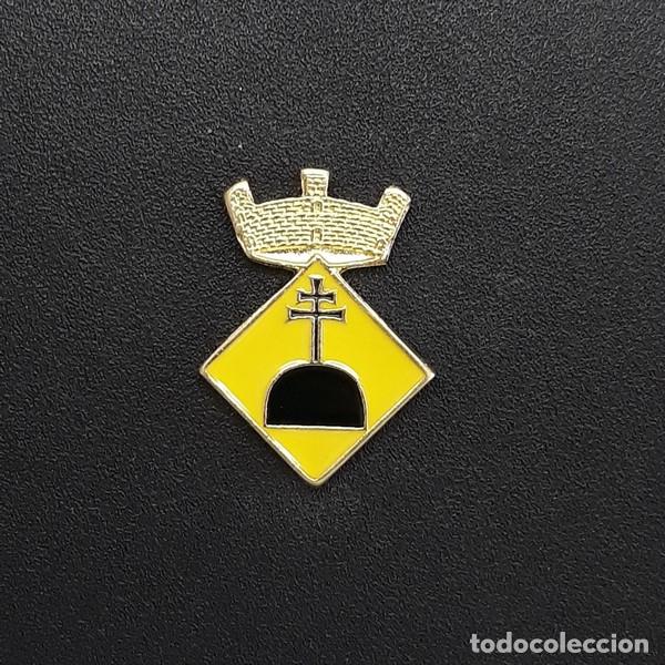 Pins de colecci&oacute;n: pin escut Montferri (CATALUNYA)