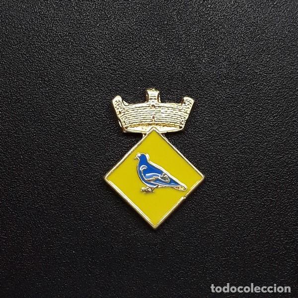Collection pins: pin escut Santa Coloma de Cervello (CATALUNYA)