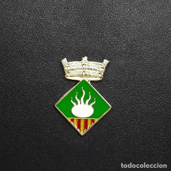 Pins de colecci&oacute;n: pin escut Sant Fost de Campsentelles