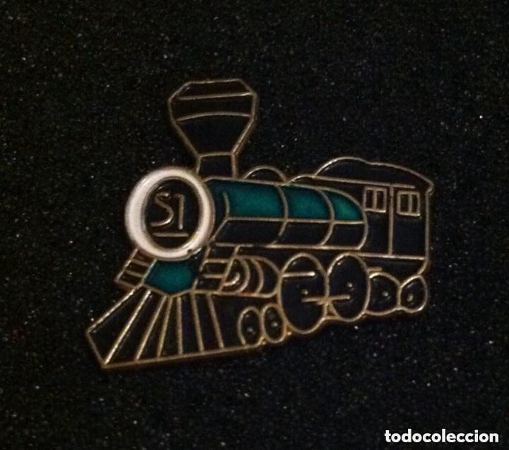 Pins de colecci&oacute;n: ANTIGUO PIN LOCOMOTORA
