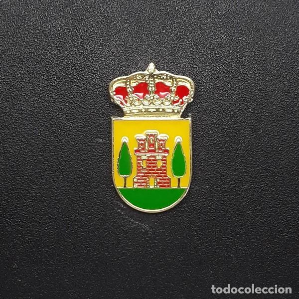 Pins de colecci&oacute;n: pin escudo Espinosa de los Monteros (BURGOS)