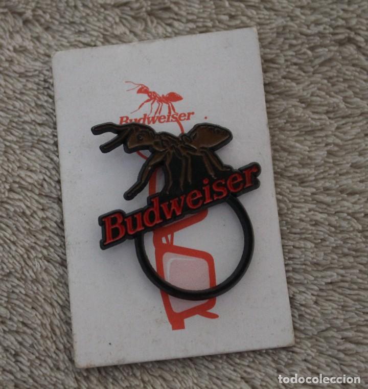 Pins de colecci&oacute;n: PIN CUELGA GAFAS BUDWEISER - Foto 1