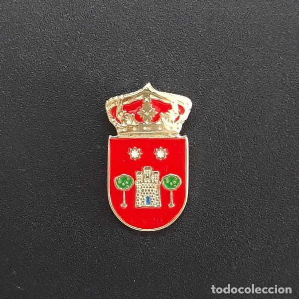 Pins de colecci&oacute;n: Pin escudo Yeste (ALBACETE)