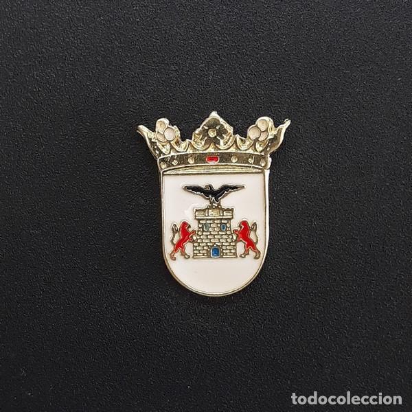 Pins de colecci&oacute;n: Pin escudo Tobarra (ALBACETE)
