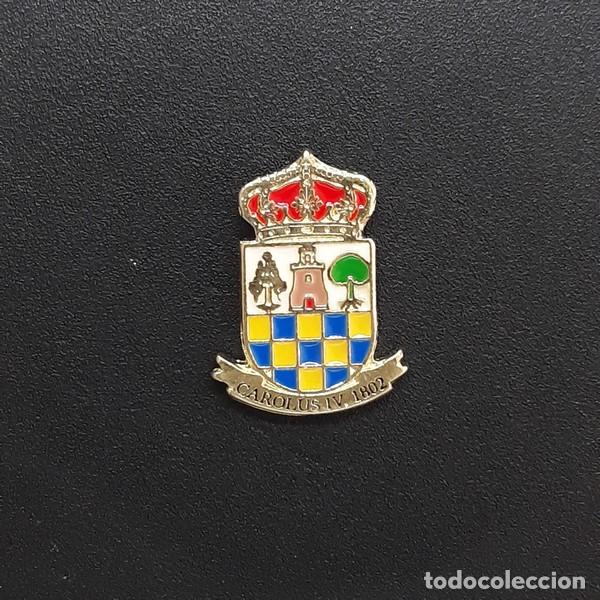 Pins de colecci&oacute;n: pin escudo Aldeanueva de la Vera (C&Aacute;CERES)