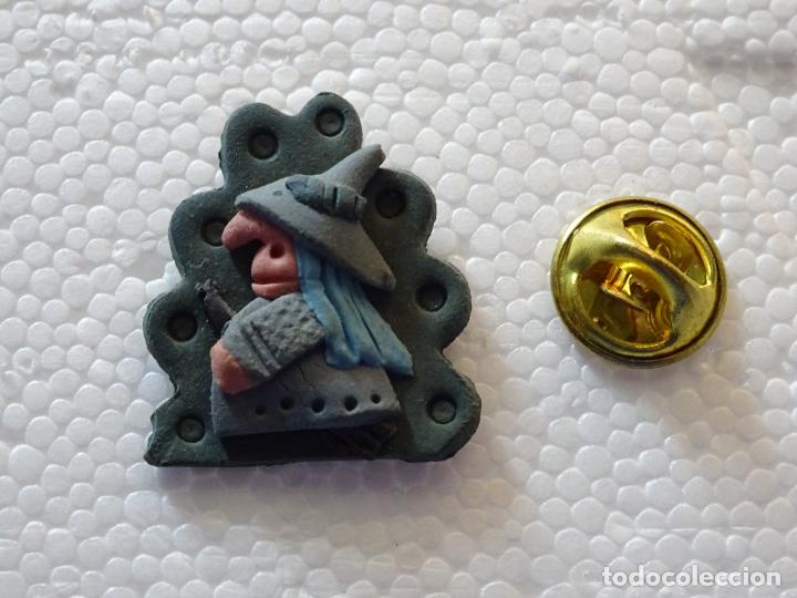 Pins de colecci&oacute;n: PIN. BRUJA BRUJITA - Foto 1