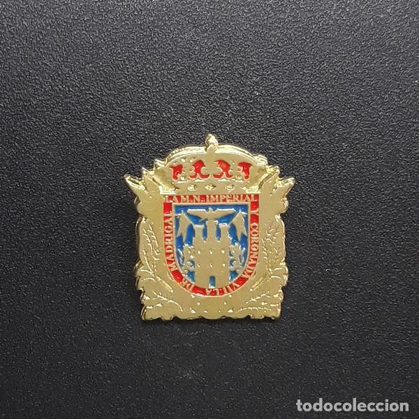 Pins de colecci&oacute;n: pin escudo Madrigal de la Altas Torres (&Aacute;VILA)