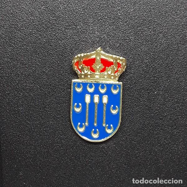 Pins de colecci&oacute;n: pin escudo Due&ntilde;as (PALENCIA)
