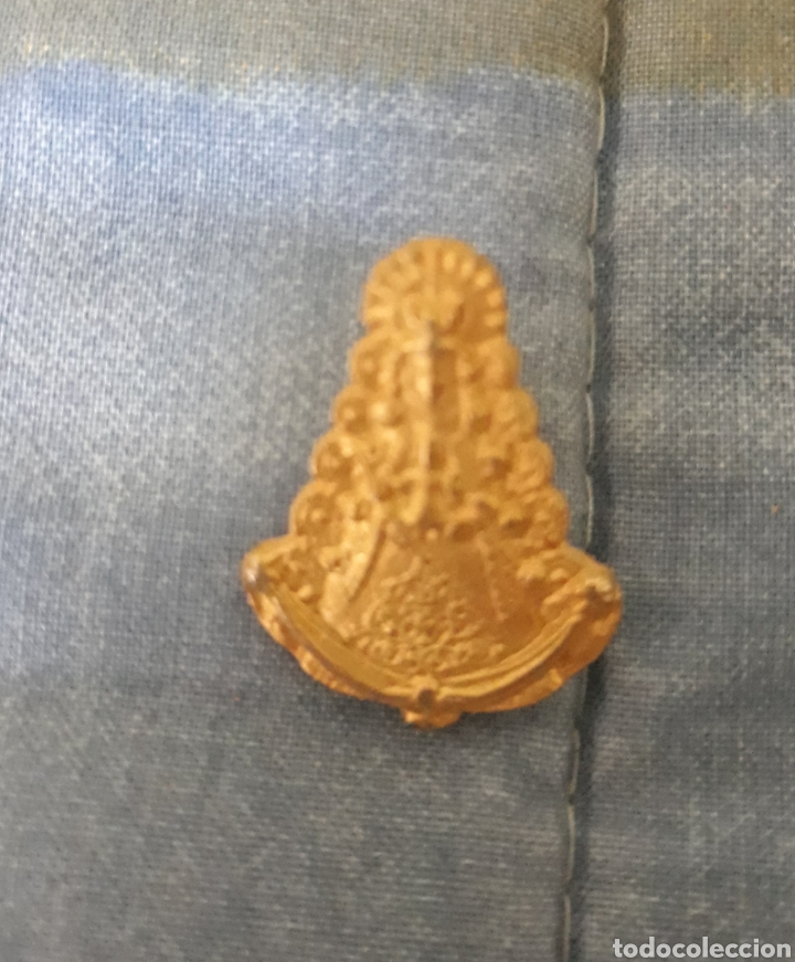 Pins de colecci&oacute;n: Antiguo pin virgen del Roc&iacute;o