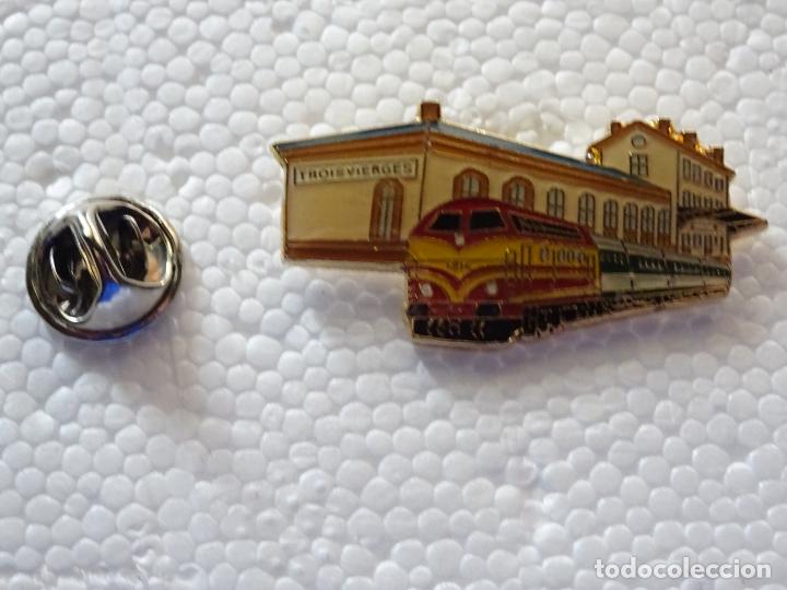 Pin's de collection: PIN DE TRENES FERROCARRILES. LUXEMBURGO CFL. ESTACI&Oacute;N FFCC. TROISVIERGES
