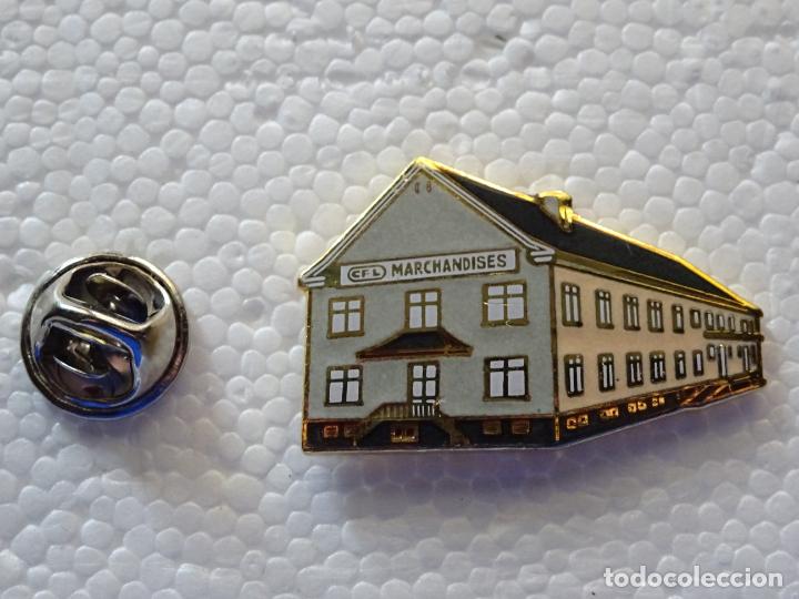 Pins de colecci&oacute;n: PIN DE TRENES FERROCARRILES. LUXEMBURGO CFL. ESTACI&Oacute;N FFCC. MARCHANDISES