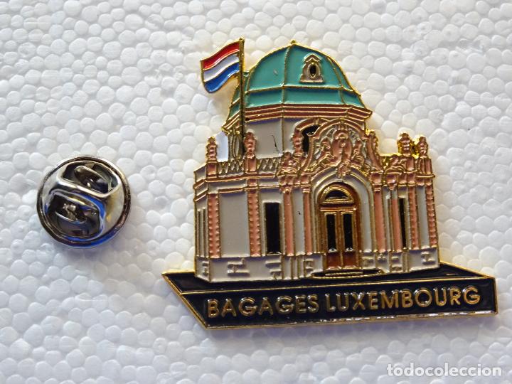Pins de colecci&oacute;n: PIN DE TRENES FERROCARRILES. LUXEMBURGO CFL. ESTACI&Oacute;N FFCC. BAGAGES LUXEMBOURG