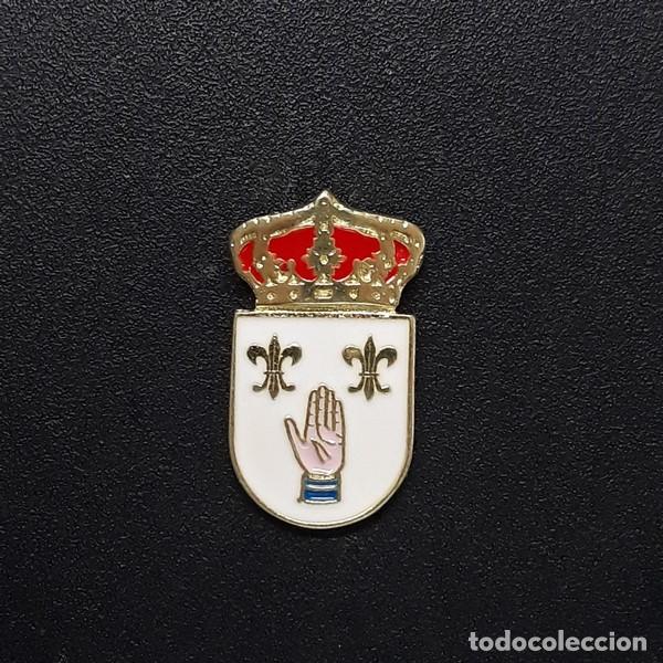 Sammlung von Pins: pin escudo maella (ZARAGOZA)