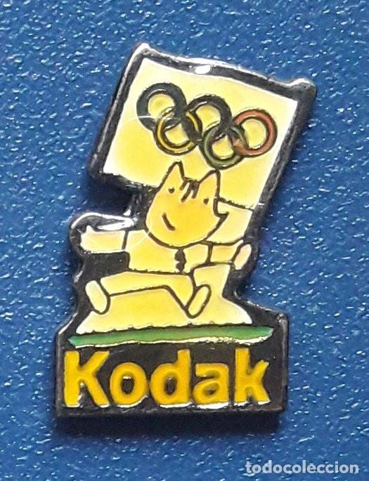 Pin's de collection: PIN COBI. KODAK. MASCOTA OLIMPIADAS BARCELONA 92. 1992. IMAGEN Y FOTOGRAFIA. PINS.