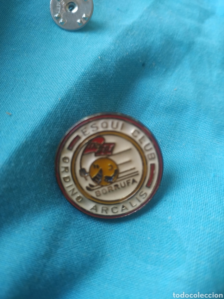 Pins de colecci&oacute;n: Pin club de esqu&iacute; Ordino Arcal&iacute;s Borrufa