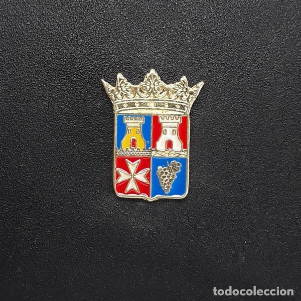 Pins de colecci&oacute;n: PIN ESCUDO BIN&Eacute;FAR (HUESCA)