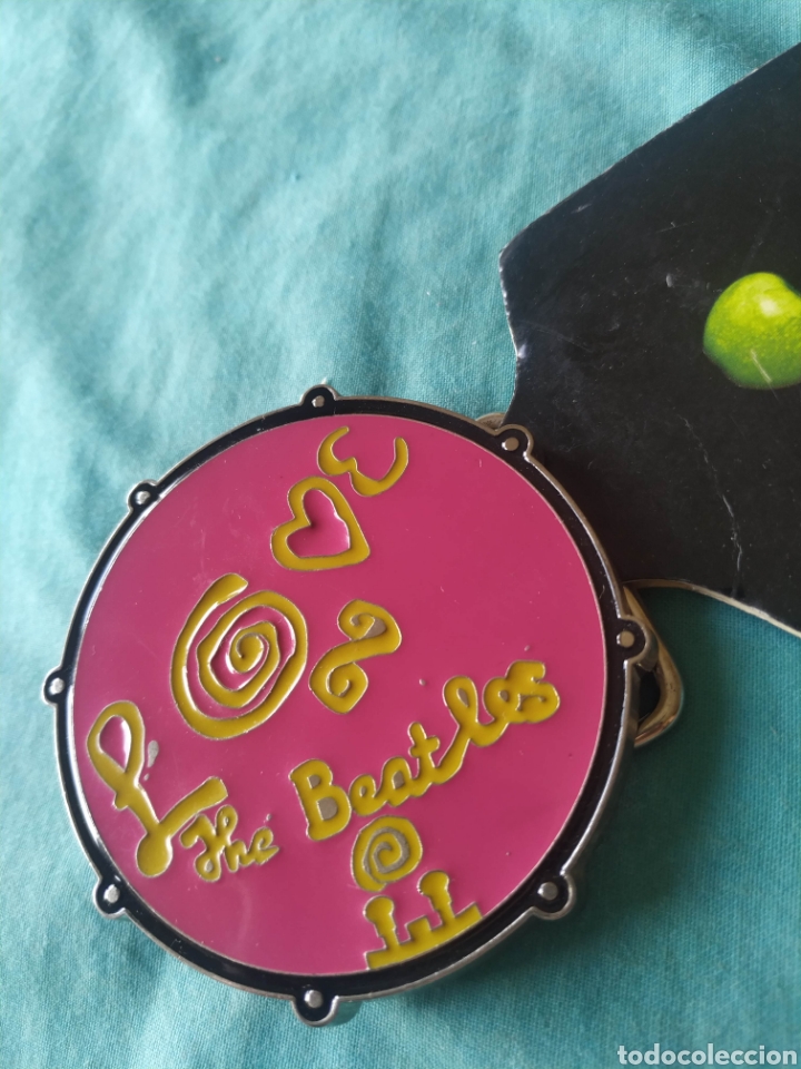 Sammlung von Pins: Hebilla Cintur&oacute;n Love The Beatles oficial ( no Pin)