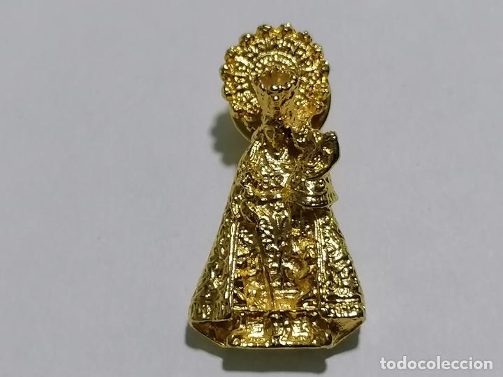 Pins de colecci&oacute;n: PIN VIRGEN CON EL NI&Ntilde;O JESUS