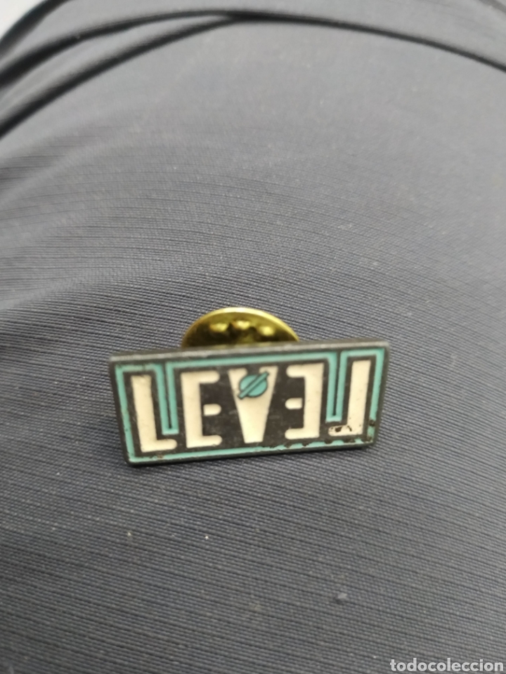 Pins de colecci&oacute;n: Pin Level disco discoteca - Foto 1