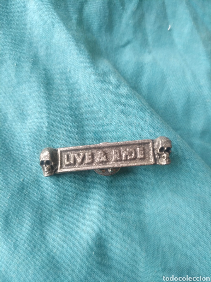 Pins de colecci&oacute;n: Pin calavera - Foto 1