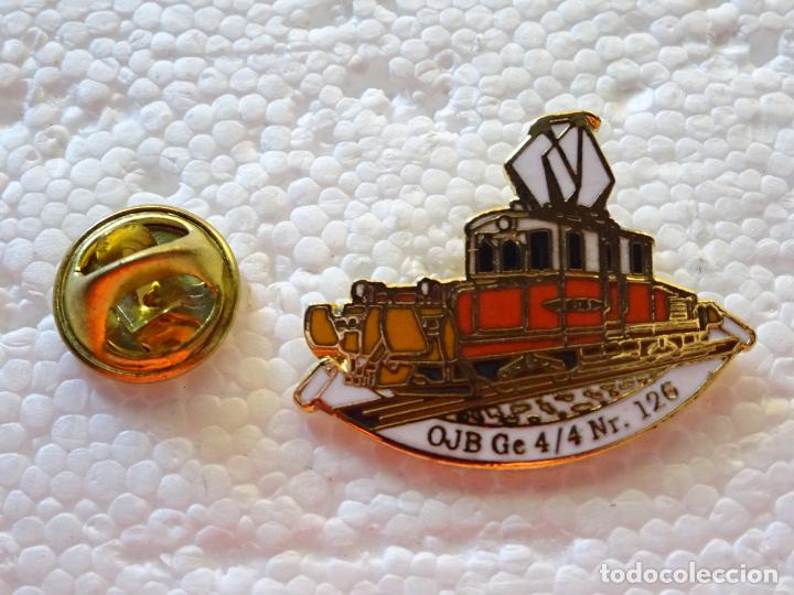 Sammlung von Pins: PIN DE TRENES FERROCARRILES. SUIZA. TREN LOCOMOTORA OJB GE 4/4 NR 126