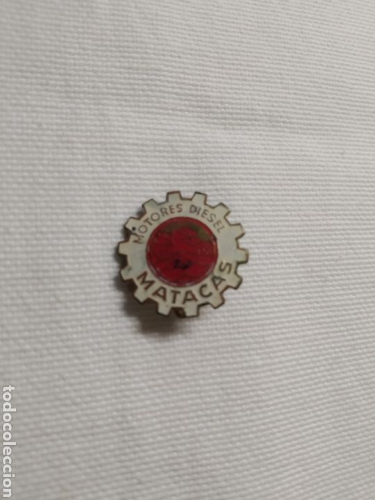 Pins de colecci&oacute;n: ANTIGUO PIN MOTORES DIESEL MATACAS