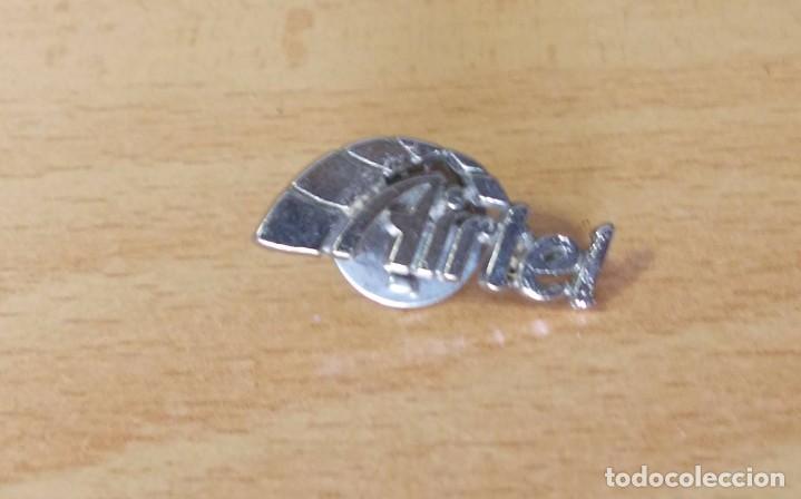 Pins de colecci&oacute;n: Pin &rdquo; Airtel&rdquo; - Foto 1