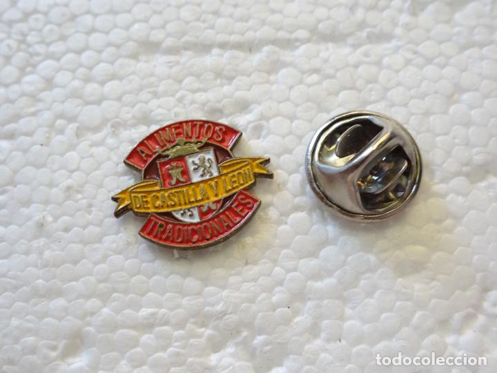 Sammlung von Pins: PIN ALIMENTOS DE CASTILLA LE&Oacute;N