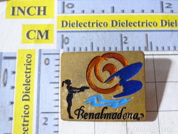 Pins de colecci&oacute;n: INSIGNIA BROCHE DE TURISMO. BENALM&Aacute;DENA, M&Aacute;LAGA. NI&Ntilde;A MONUMENTO