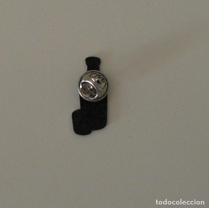 Pins de colecci&oacute;n: PIN DE BOTELLA DE VINO CON VASO - Foto 2