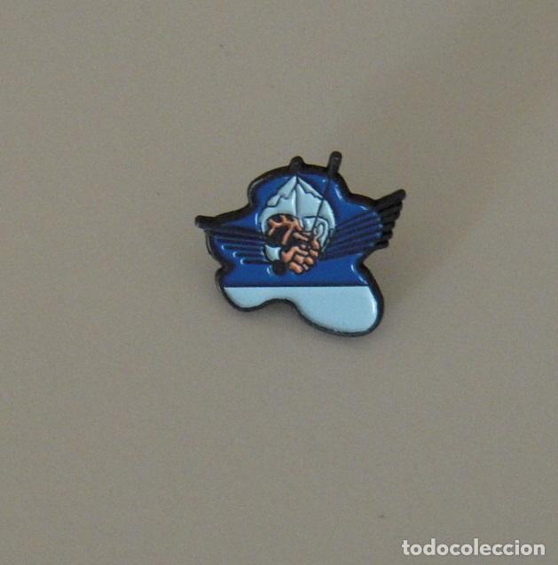 Pins de colecci&oacute;n: PIN DE TRAGAFUEGOS - Foto 1