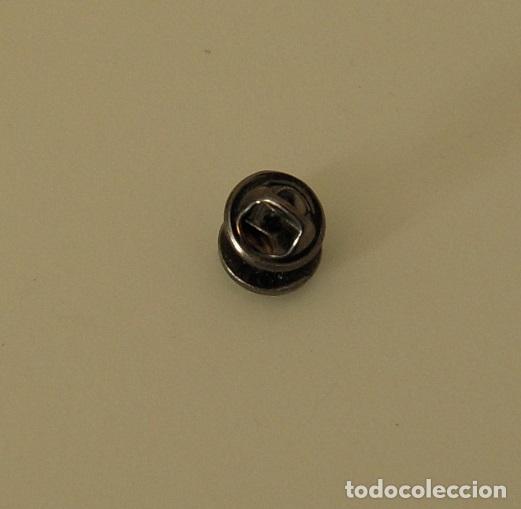 Pins de colecci&oacute;n: PIN ESMALTADO DE DEDAL - Foto 2