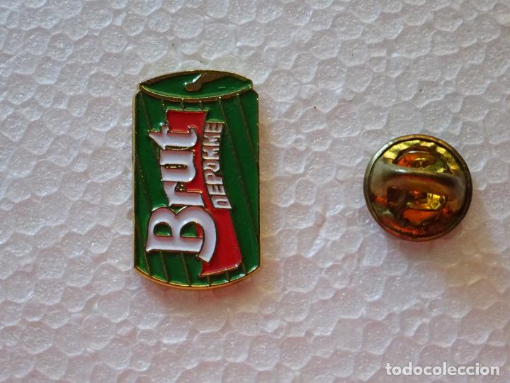 Sammlung von Pins: PIN DE BEBIDAS. BRUT DEPOMME. LATA